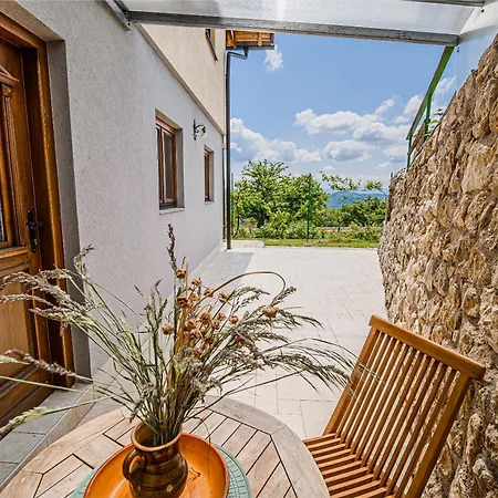 Eco Tourist Farm Kostanje Apartman *